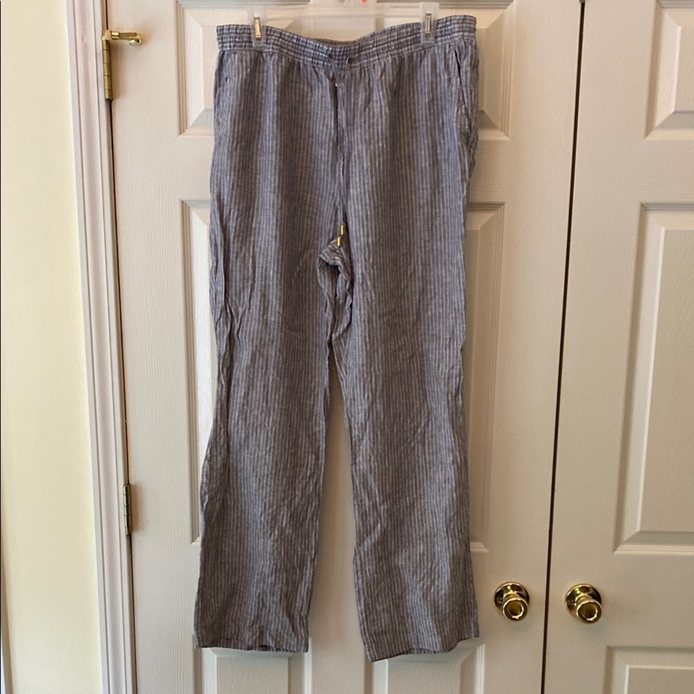 Ellen Tracy Gray Chinos Lightweight Relaxed Fit